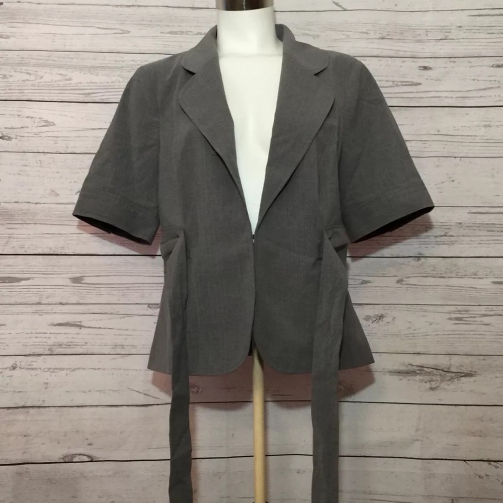 The Limited Collection Short Sleeve Jacket U6